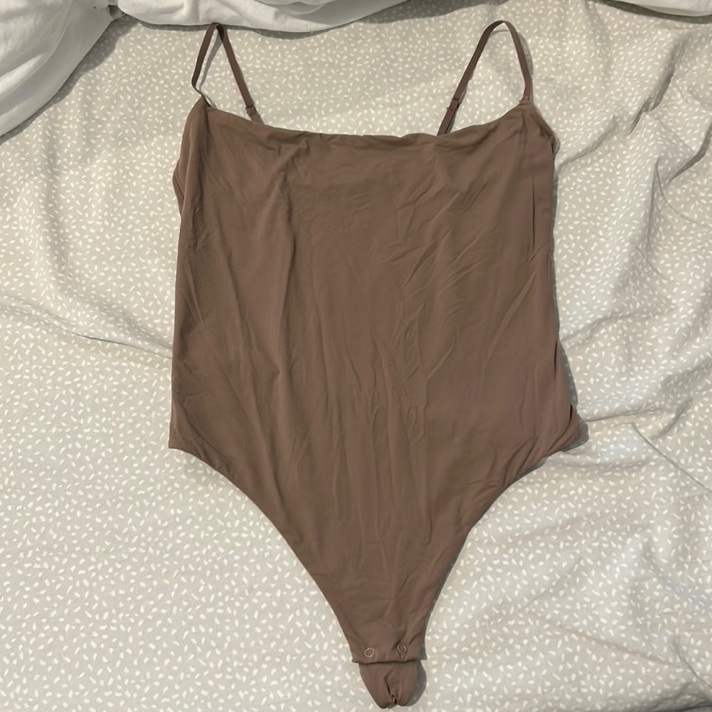 Skims bodysuit size L